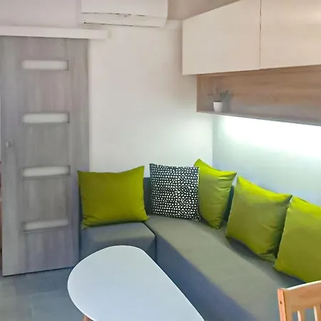 Tatil Evi Lovely In With Sauna Jezierzany
